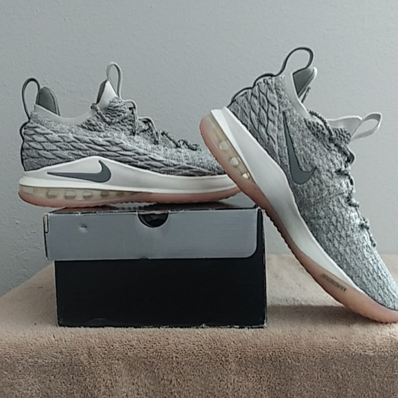 lebron 15 size 12